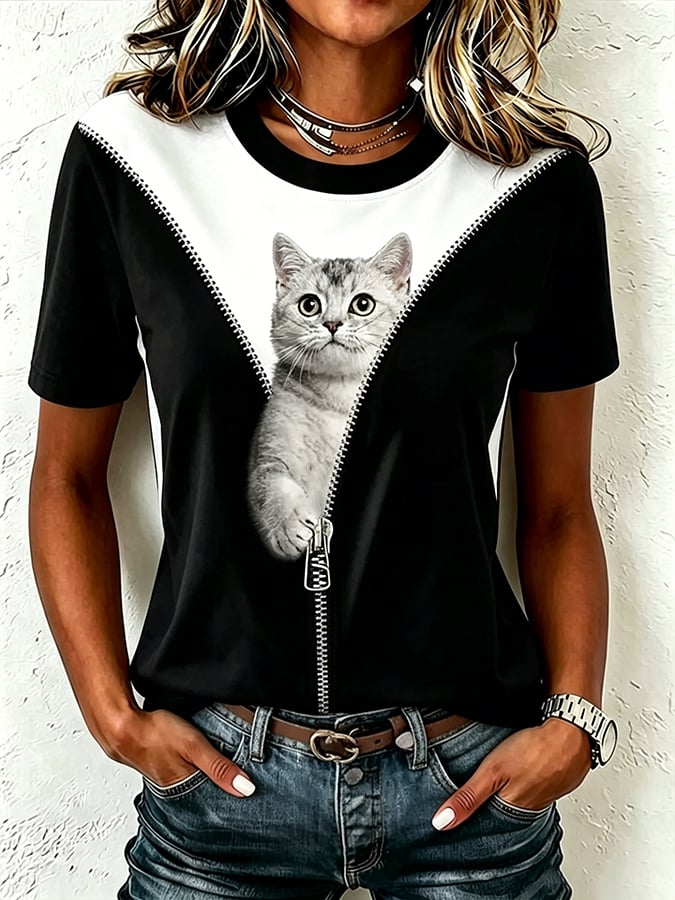 Women's Cute Cat Print Casual T-shirt