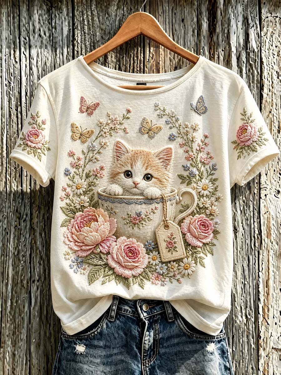 Women's Cute Cat and Floral Pattern Short-Sleeve T-Shirt