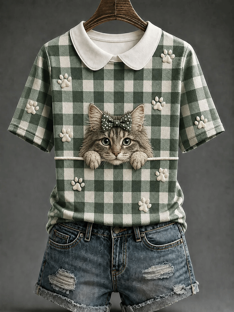 Women's Maine Coon Cat Plaid T-Shirt