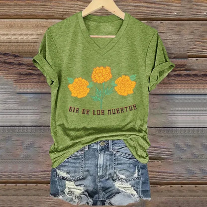 Mexican Retro Day Of The Dead Dia De Los Muertos Inspired Painting V-Neck T-Shirt