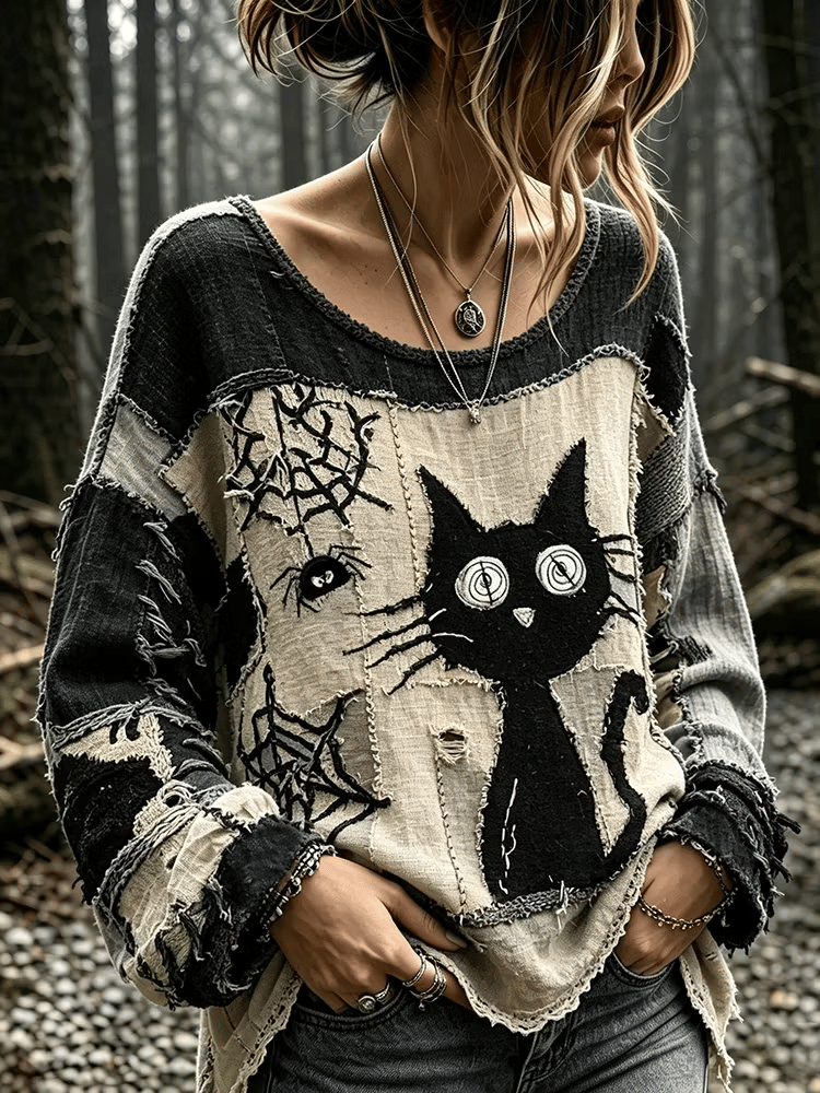 Women's Retro-Style Spider-Man & Black Cat Graphic Long-Sleeve T-Shirt