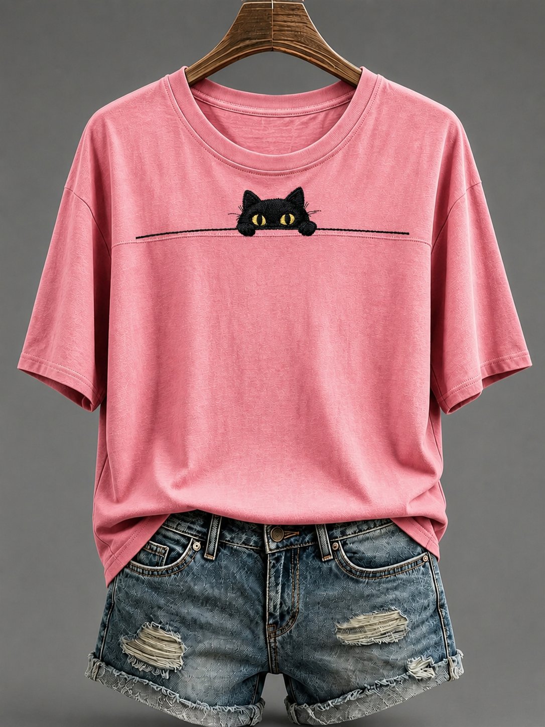 Women's Retro Peeking Kitten Print Crew Neck Top