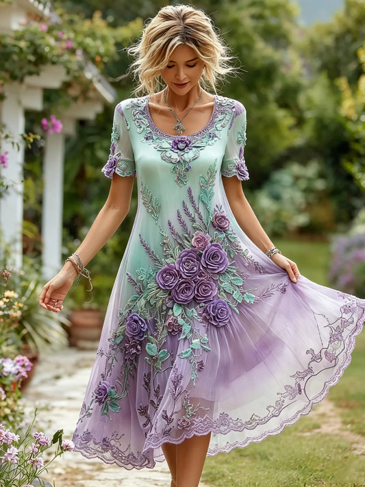 Women's Retro Bohemian Floral Embroidery Pattern Casual Round Neck Dress