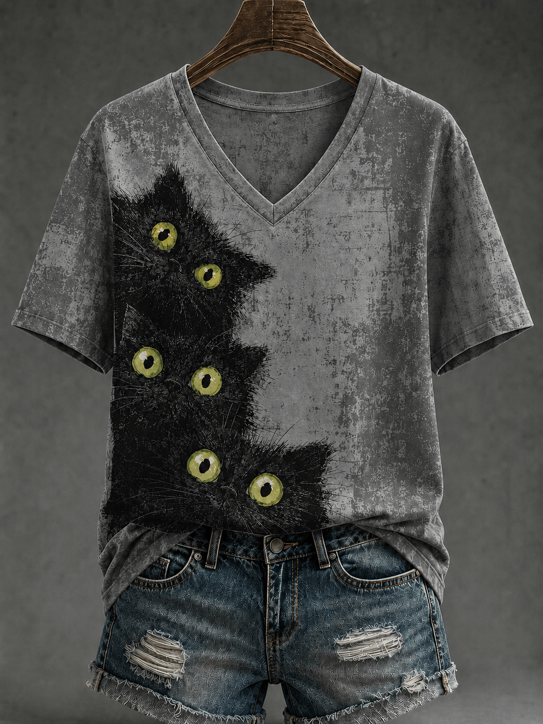 Women's Retro Black Cat Print V-Neck Top