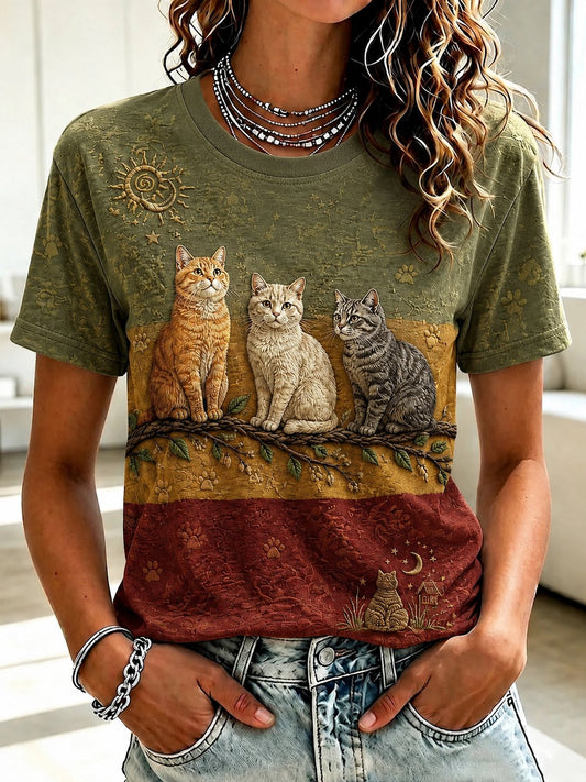 Women's Vintage Garden Cat Print T-Shirt