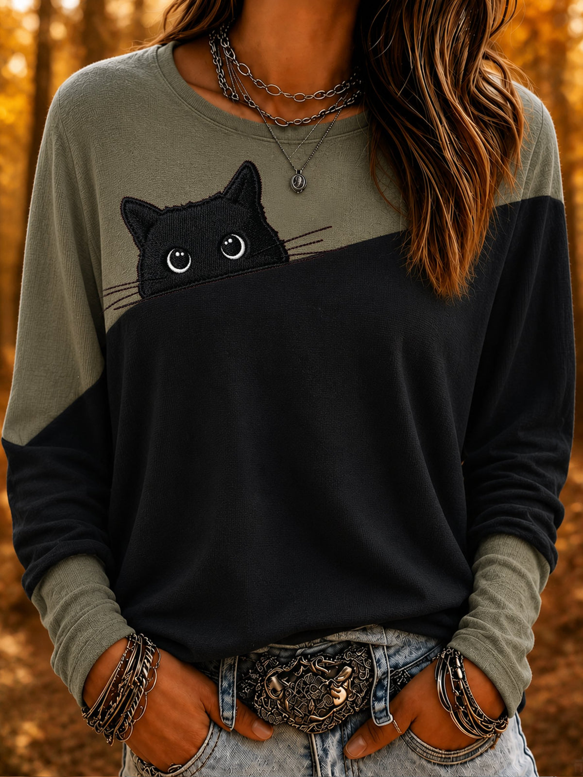 Women's Mysterious Black Cat Print Crew Neck Top