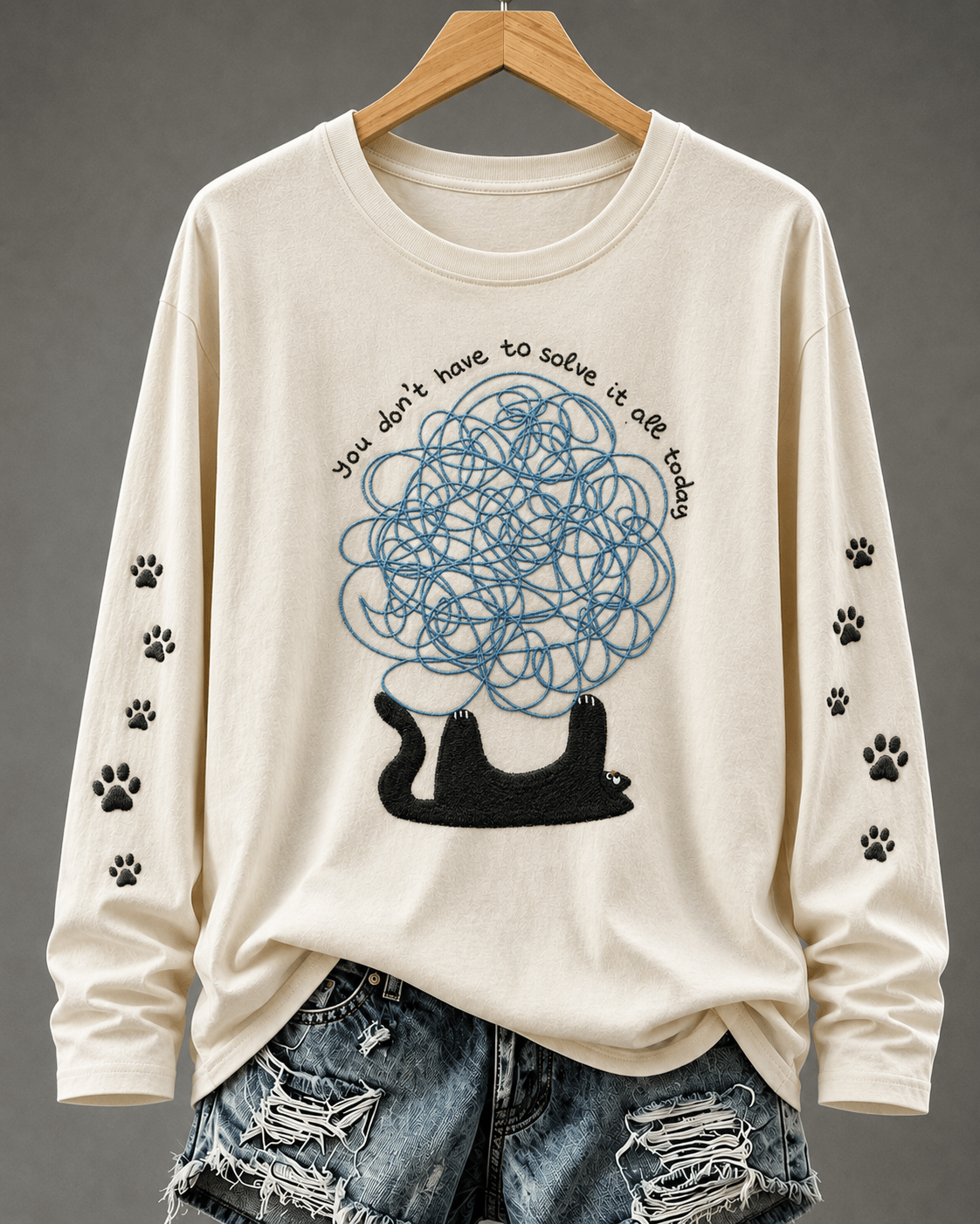 Women's Healing Cat Round Neck Long Sleeve Top