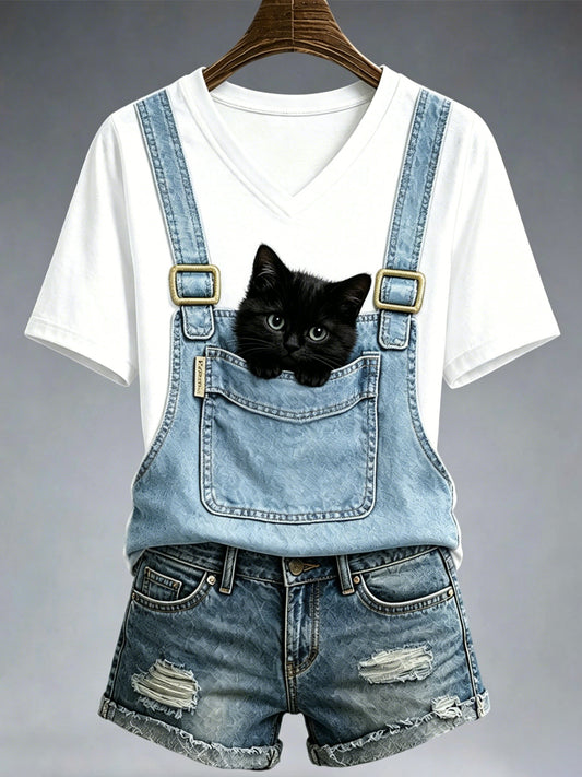 Women's Lovely Black Cat Print T-Shirt