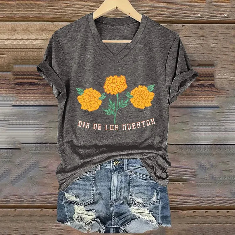 Mexican Retro Day Of The Dead Dia De Los Muertos Inspired Painting V-Neck T-Shirt