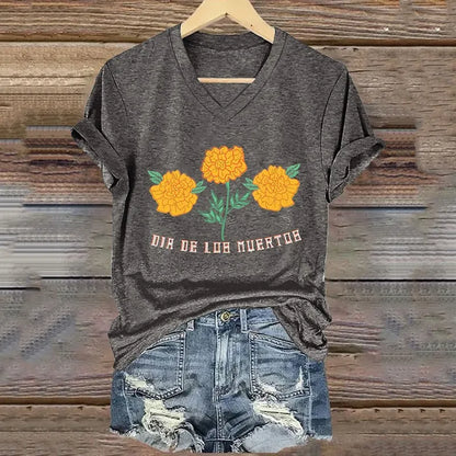 Mexican Retro Day Of The Dead Dia De Los Muertos Inspired Painting V-Neck T-Shirt