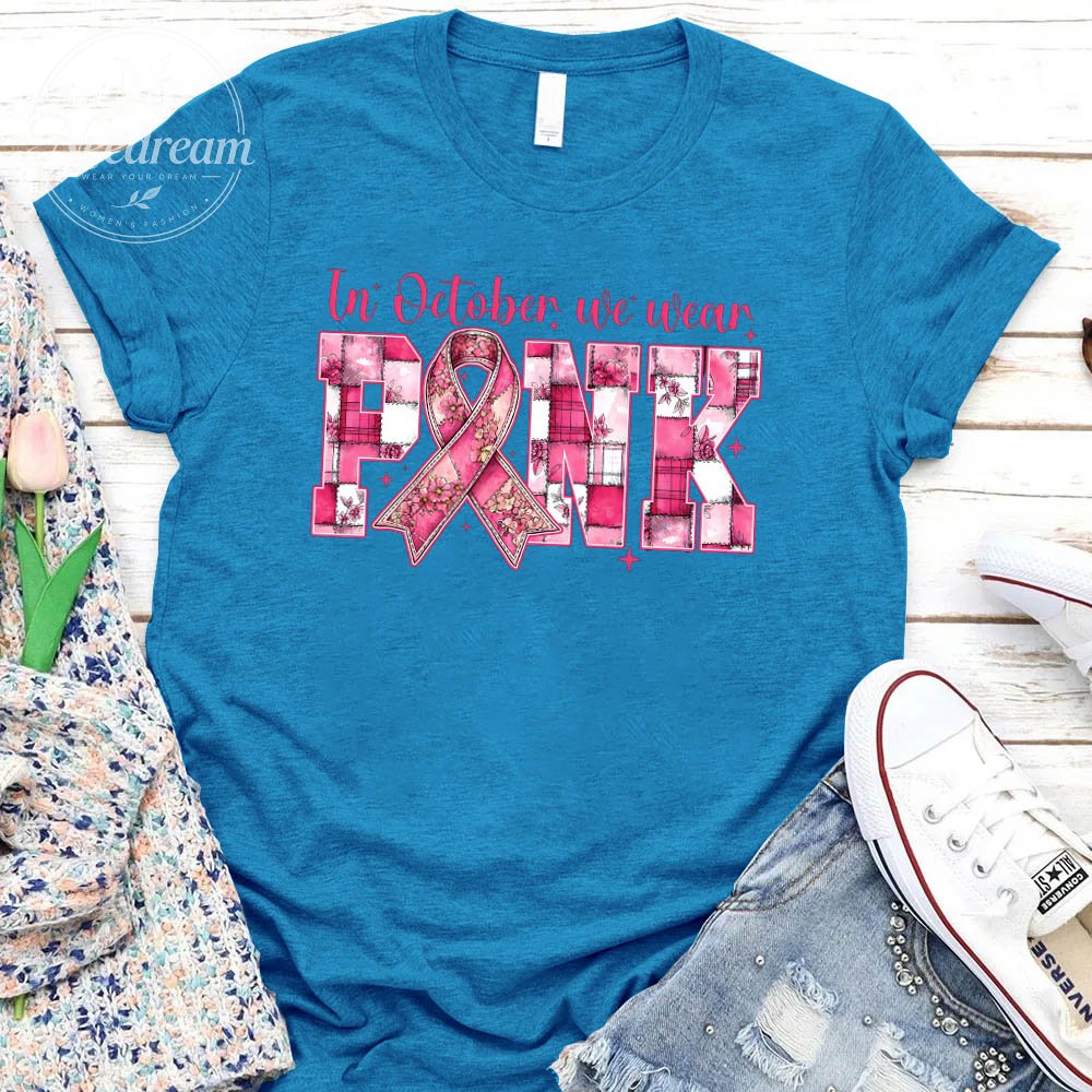 Women's Vintage In October We Wear Pink  Pattern Round-Neck T-Shirt