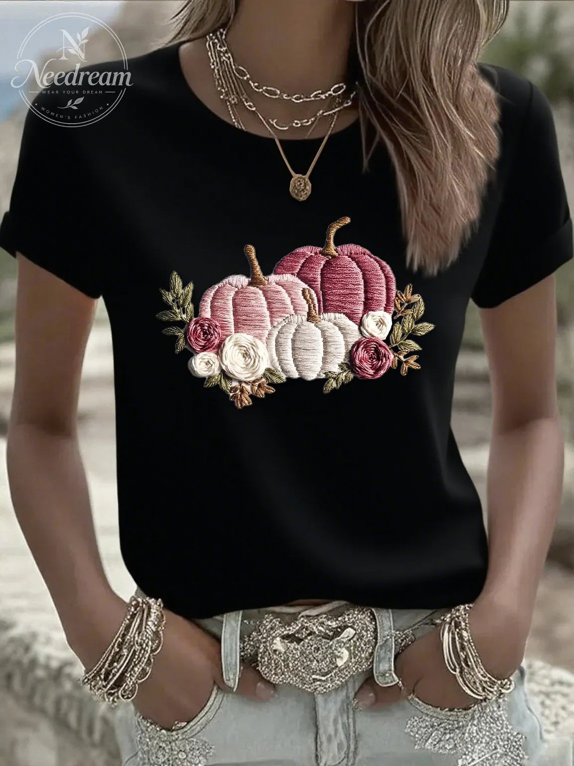 Women's casual pink pumpkin T-shirt